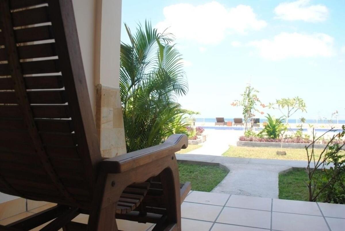 Lombok Beach Hotel Montongbuwoh Екстериор снимка