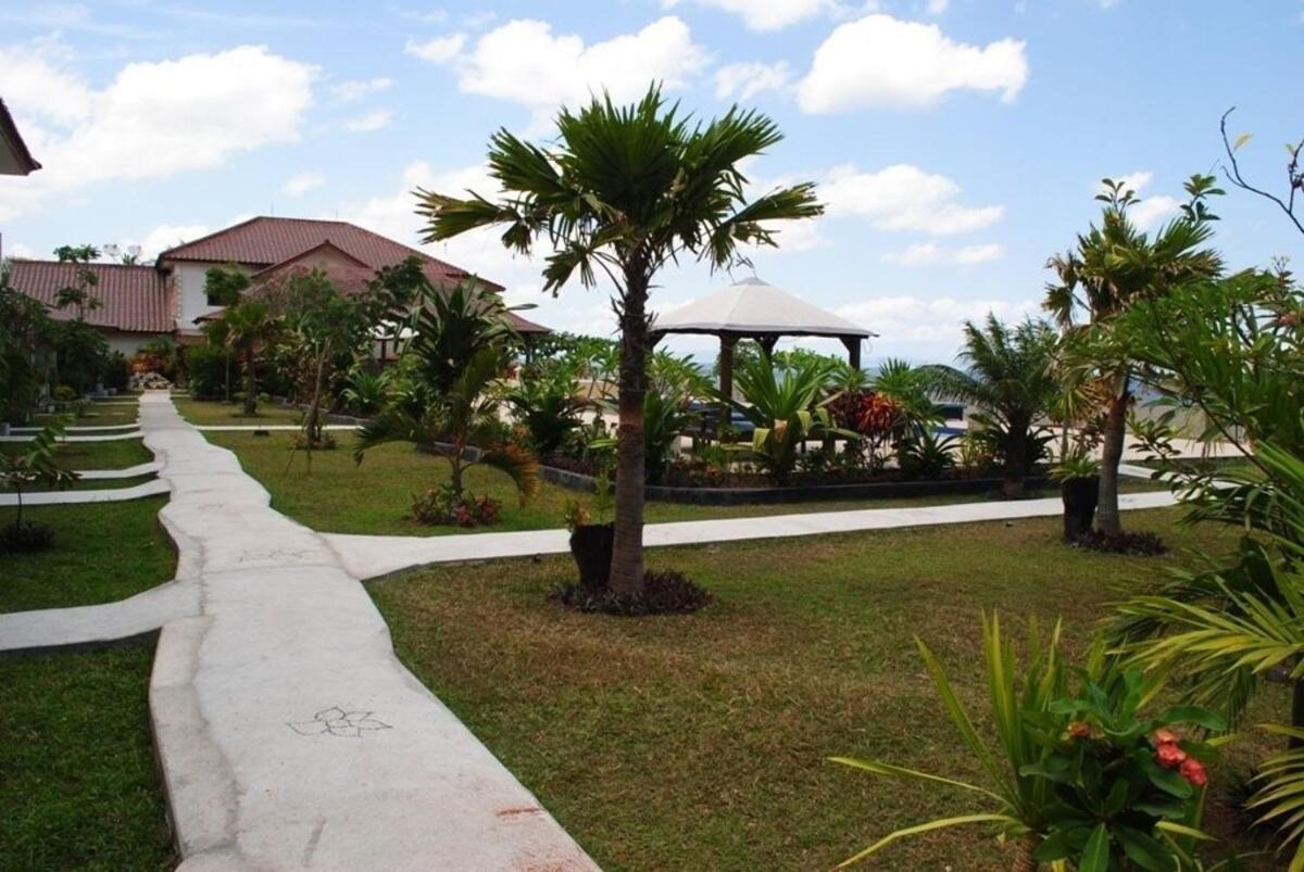 Lombok Beach Hotel Montongbuwoh Екстериор снимка